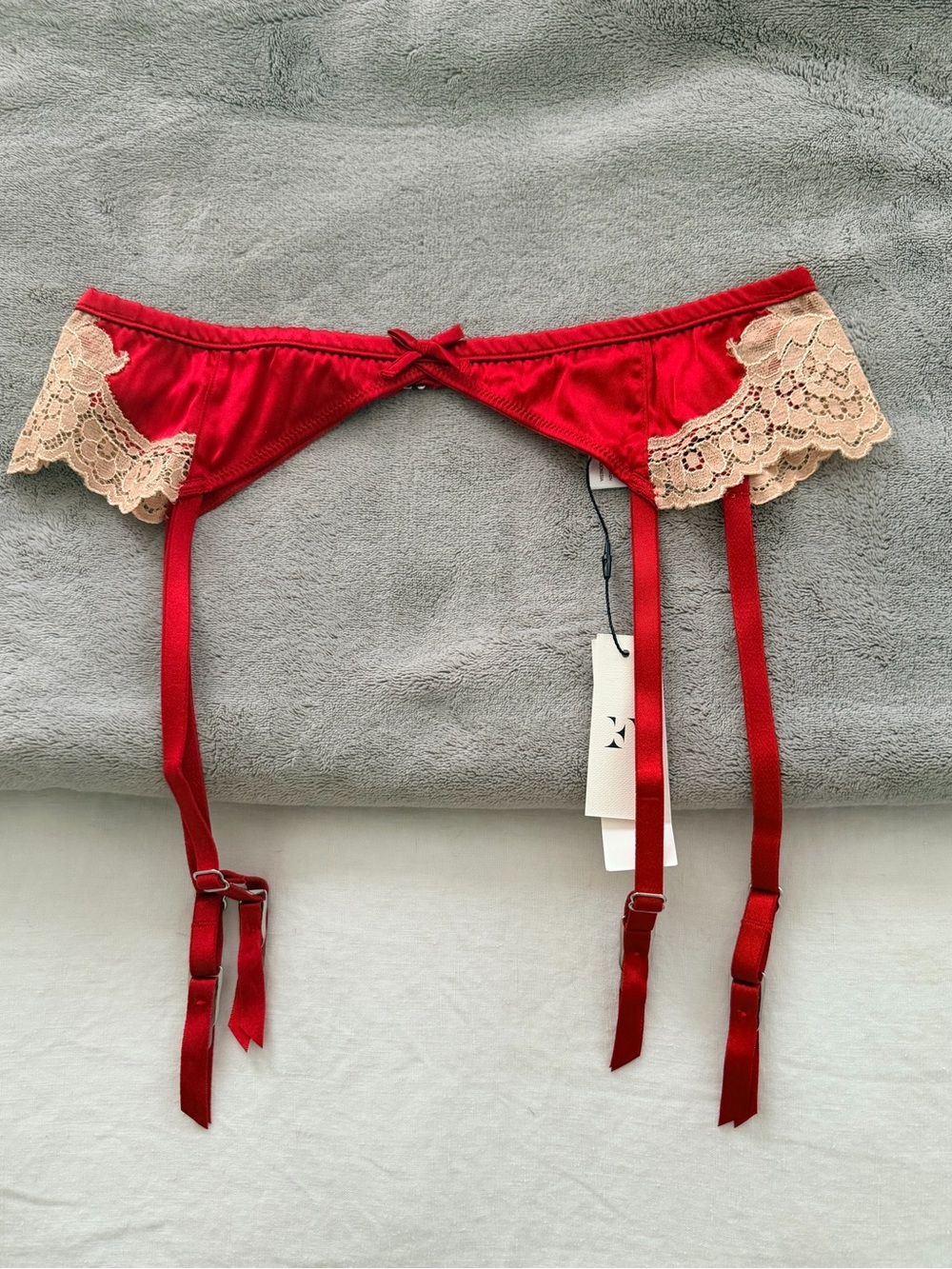 Fleur du Mal James Lace Garter Belt in Rouge - Size 1/XS - NWT